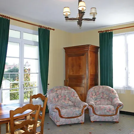 Charmante Maison Familiale Proche Centre, Animaux Acceptes - Fr-1-22-169 בית נופש