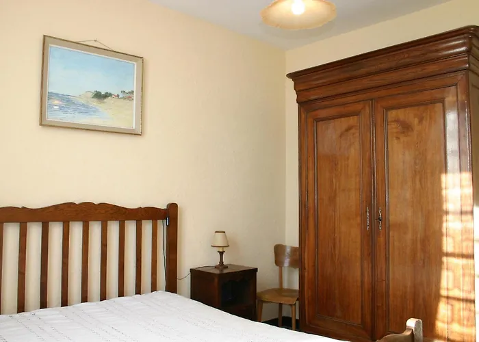 Hébergement de vacances Charmante Maison Familiale Proche Centre, Animaux Acceptés - Fr-1-22-169 *